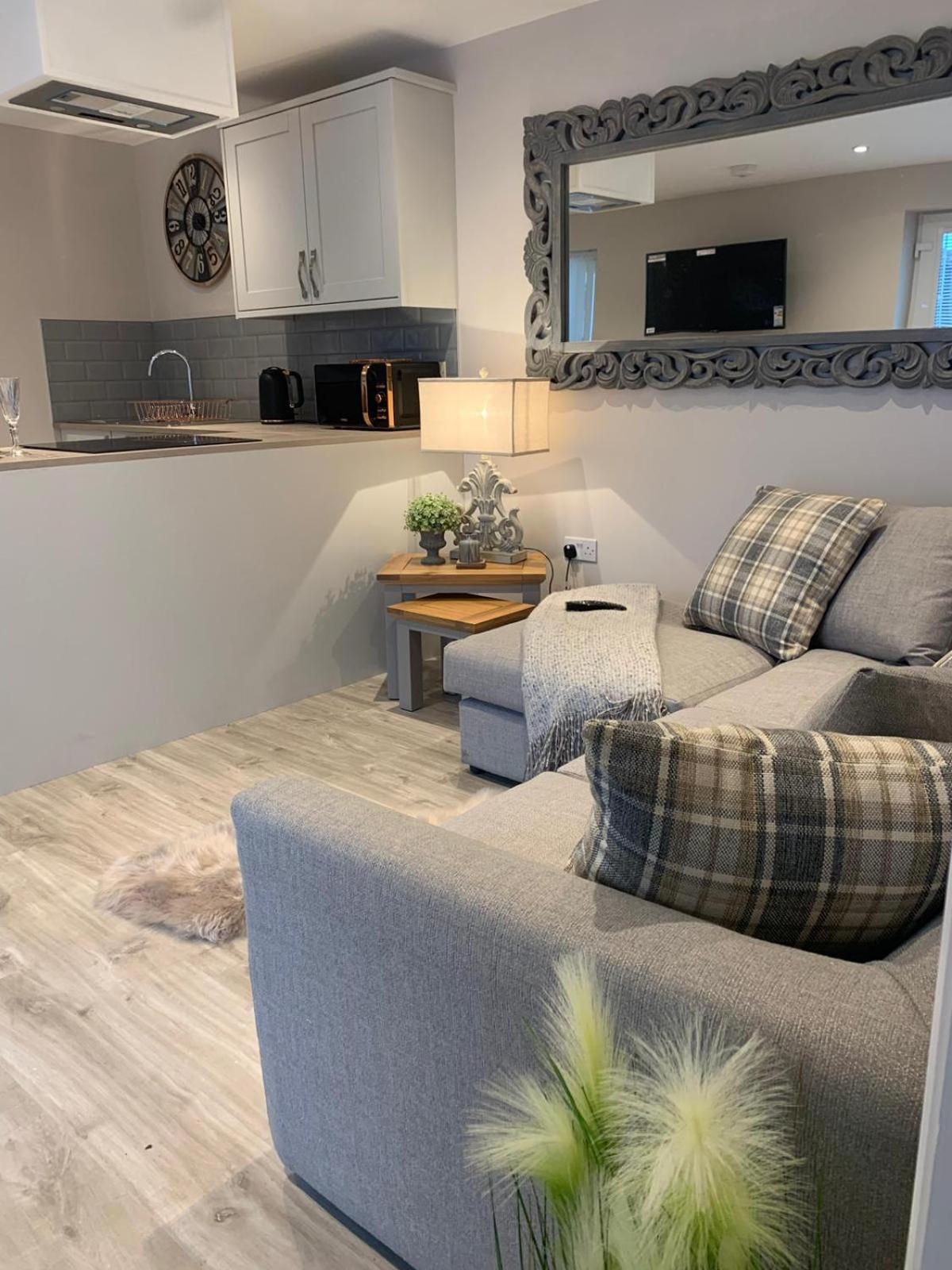Luxury Five Star Cottage One Tantobie Quarto foto